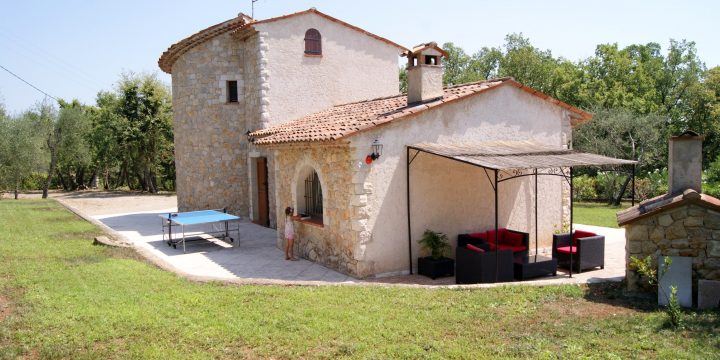 Holiday Villa in Saint Cezaire Sur Siagne: Review