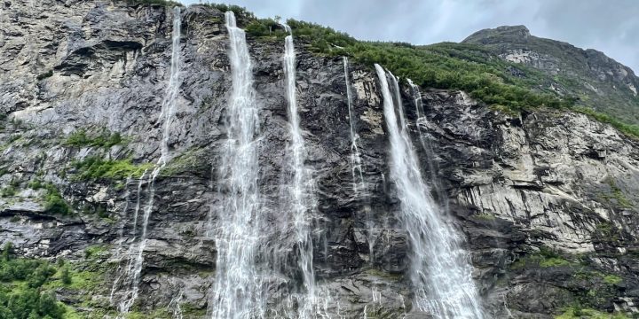 P&O Cruise Excursion from Hellesylt to Geiranger & Mount Dalsnibba